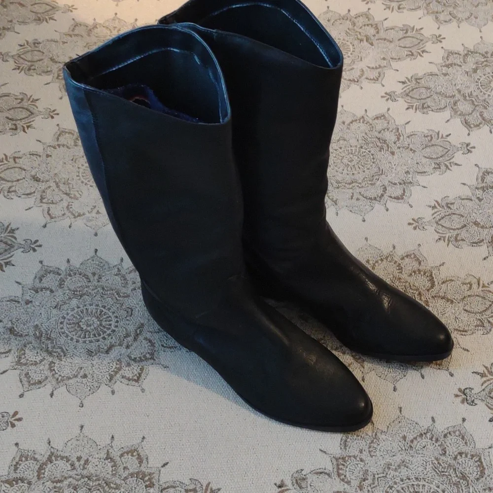 Mister Shoes By Markon Footwear Black Leather boots size 10 VINTAGE 90 NWOT